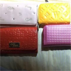 財布、筆箱、ポーチ、キーチェーン、ペットボトルケースなどのサムネイル