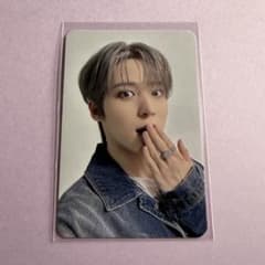 ATEEZ LIGHT THE WAY 映画 ユノ トレカのサムネイル