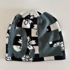 b.Eautiful Sakura checker beanie ブラック - メルカリ
