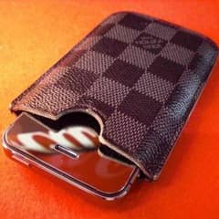 ルイ ヴィトン iPhoneケース 値下げのサムネイル