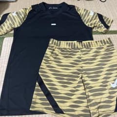 ナイキ  サッカー  トレーニングウェアのサムネイル