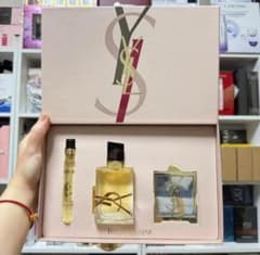 (M9)YSL 香水セット ギフトボックス M9)YSL 香水セット ギフトボックス - メルカリ