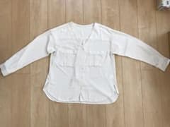 白シャツ＊ノーカラーのサムネイル