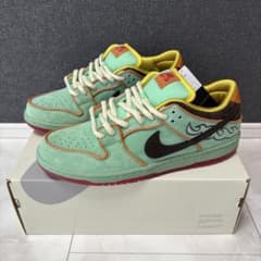 Nike SB Dunk Low Pro 