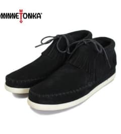 値下げ！！【新品未使用】MINNETONKA フリンジブーツ blackのサムネイル