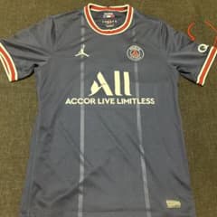サッカーTシャツ パリ・サンジェルマンTシャツ mサイズ 最終値下げのサムネイル