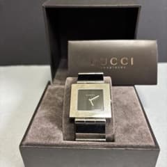 GUCCI Timepieces スクエアウォッチ 本体 箱付き ジャンク品 - メルカリ