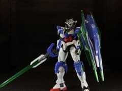 HG ダブルオークアンタ　塗装完成品のサムネイル