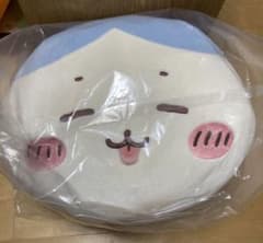 ちいかわ マシュマロみたいな寝そべり抱きぬいぐるみ（ねむねむハチワレ）のサムネイル