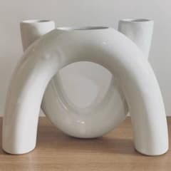 〈池坊 華道具〉花器 陶器 変形 花瓶 パイプ チューブ フラワーベース 乳白色のサムネイル