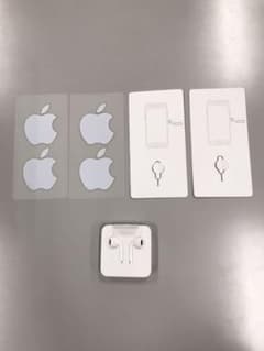 iPhone 純正 イヤホン　ステッカー　SIM交換用ピン付きのサムネイル