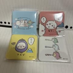 ちいかわ ハッピーバッグ2025缶バッジ　4つ