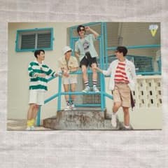 WayV 威神V 2019 SUMMER VACATION KIT A4カードのサムネイル