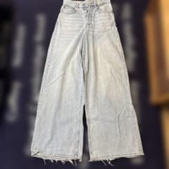 ZARA ワイドデニムパンツ ライトブルーのサムネイル