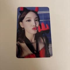 lulu プロフ必読 様専用 TWICE ナヨン デビル トレカ TTのサムネイル