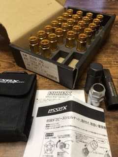 りっき様専用CRS essex ハイエース　2ピースシェルナットのサムネイル