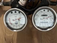 SR400 スピードメーター タコメーター ハンドルマウント　ウインカーのサムネイル