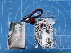 Thumbnail of 鬼滅の刃　竈門禰豆子　パスケースとステッカー