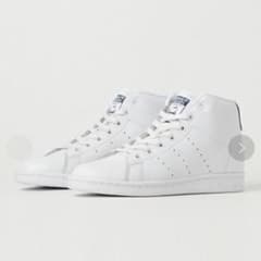 ✨adidas スタンスミス✨ スニーカーのサムネイル