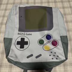 携帯ゲーム機　リュックのサムネイル