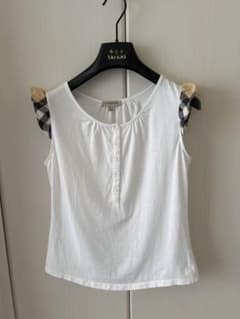 BURBERRY ホワイト Tシャツ フリル袖 - メルカリ