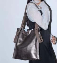 極美品】BEAURE カウレザー 2WAY ハンドル トートバッグ メタリック 