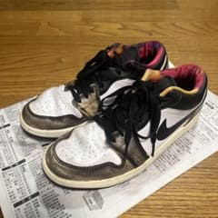 エアジョーダン1 LOW SEのサムネイル