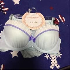 女性用インナー D80 サイズ新品タグ付きのサムネイル