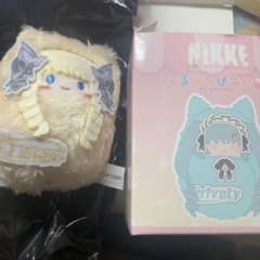 勝利の女神：NIKKE くるみたぴぬい クラウンのサムネイル