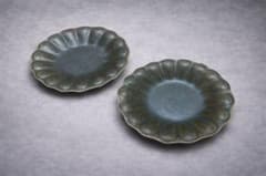 古谷製陶所 サビ釉 輪花皿 中皿 2枚セット 新品未使用のサムネイル