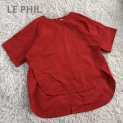 最終値下☆美品☆ LE PHILルフィル 半袖ブラウス プルオーバー　 レッド 最終値下☆美品☆ LE PHILルフィル 半袖ブラウス プルオーバー レッド