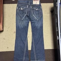 IO着用true religion フレアデニムのサムネイル