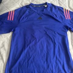 アディダススポーツTシャツのサムネイル