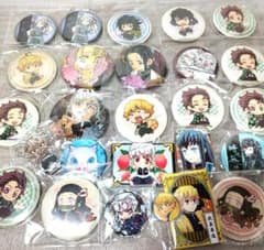 鬼滅の刃まとめ売り 缶バッジ・アクスタ 26個セット 缶バッチカバー