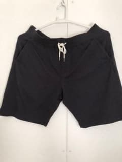 ユニクロ　ハーフパンツ　XL 紺のサムネイル