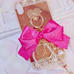 《a♡様》専用 ハンドメイド♥iPhoneケース♥イニシャルのサムネイル