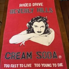 CREAM SODA クリーム ソーダ バスタオル 赤色 原宿ファッション CREAM SODA クリーム ソーダ バスタオル 赤色 原宿ファッション - メルカリ