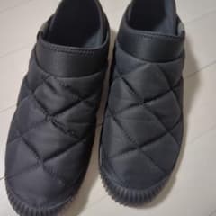 PALLADIUM ブラック スリッポン キルティングのサムネイル