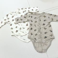 クマ柄長袖ボディスーツ2枚セット 記名なしのサムネイル