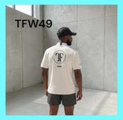 新品タグ付き⭐️ サークル❤️ホワイトモックネックL TFW49 - メルカリ