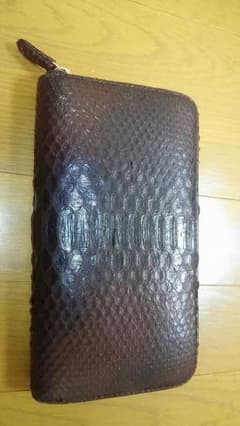 蛇革長財布のサムネイル