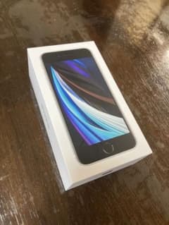 Apple iPhone SE 128GB 第2世代/2020年　箱のサムネイル