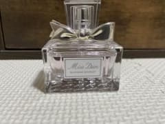 DIOR 香水のサムネイル