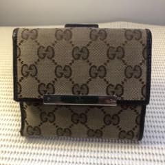 GUCCI 二つ折財布のサムネイル