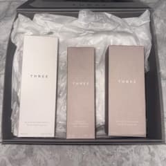 【最終値下げ中】THREE スキンケアセット 最終値下げ中】THREE スキンケアセット - メルカリ