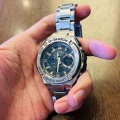 G-SHOCK GST-W110Dのサムネイル