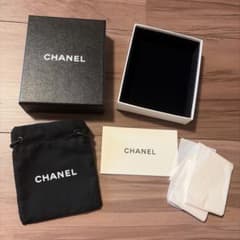 CHANEL 箱　保存袋付きのサムネイル
