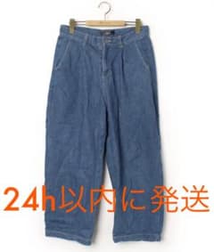 デニム　ワイドパンツのサムネイル