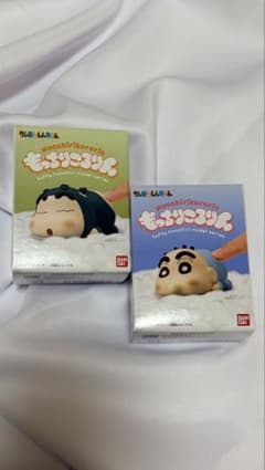 【新品・未開封】クレヨンしんちゃん もっちりころりん 【2種】のサムネイル