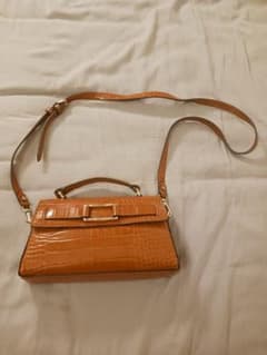 ZARA ブラウン ショルダーバッグのサムネイル